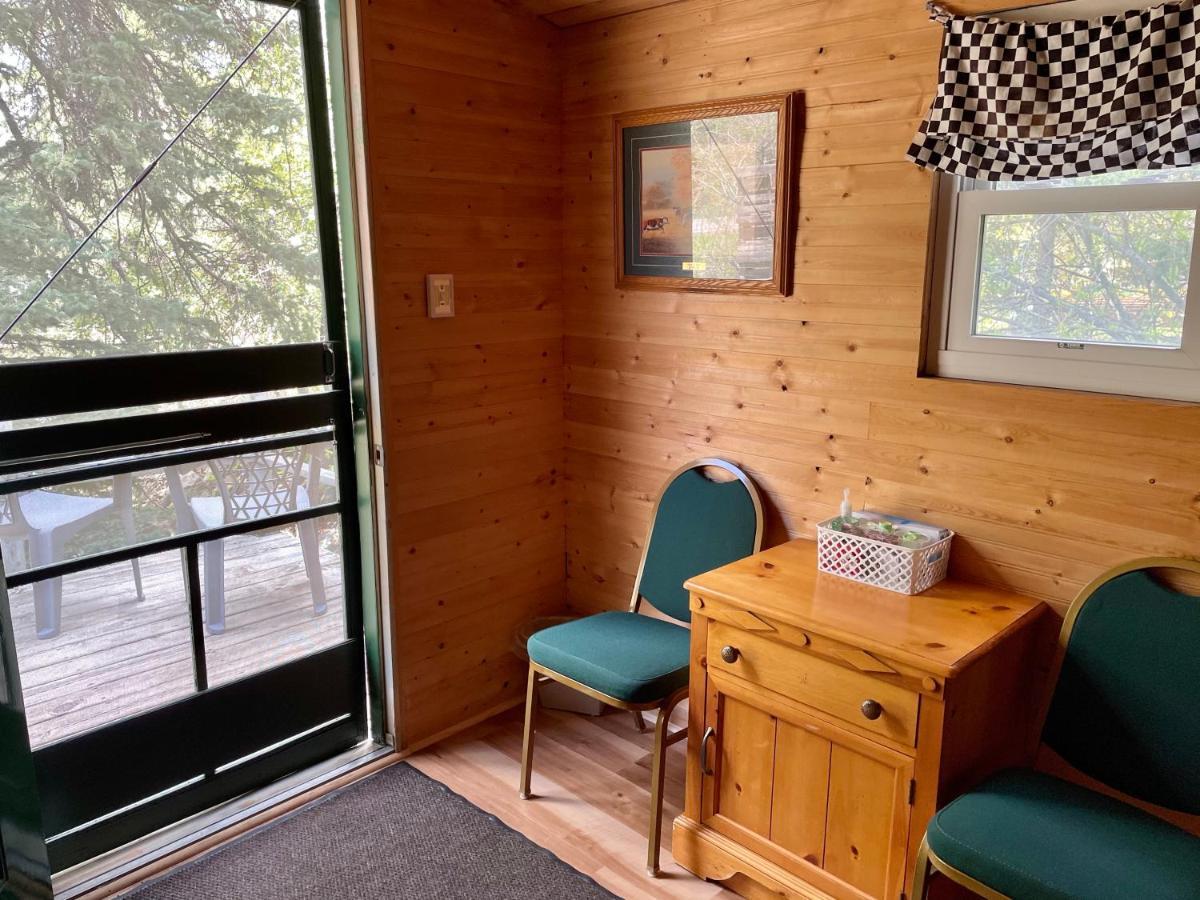 Whitetail Creek Camping Resort Lead Kültér fotó