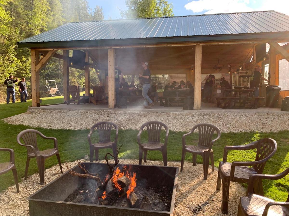 Whitetail Creek Camping Resort Lead Kültér fotó